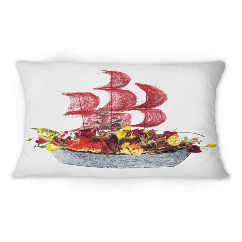 Coussin décoratif à motif de fleurs décoratives et voiles cramoisies