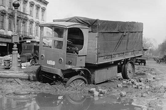 « railway express truck » en fossé-reproduction de photo, H 28 po x l 42 po x P 1,5 po
