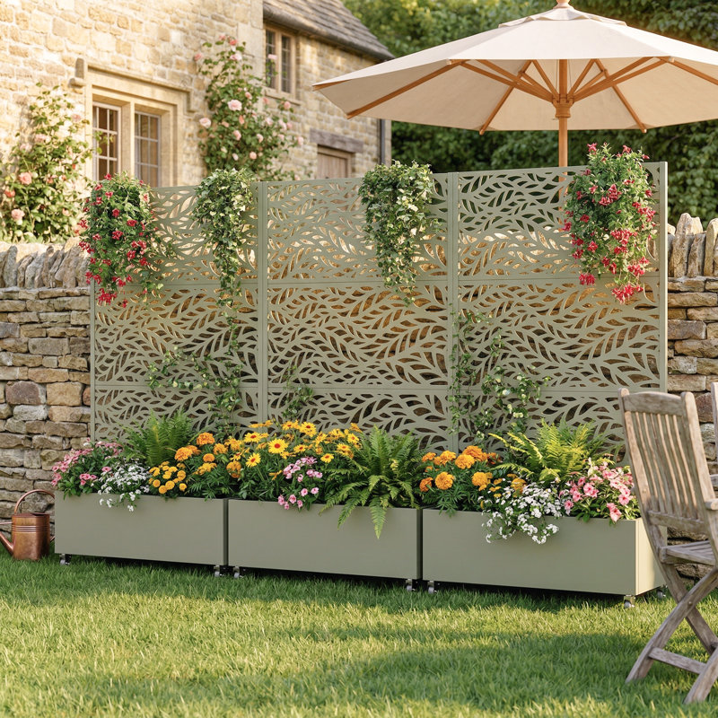 Jardinière en métal galvanisé avec treillis
