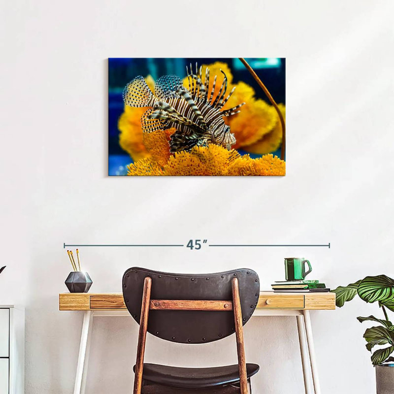 Brampt Saltwater Fish, 20" H x 30" W