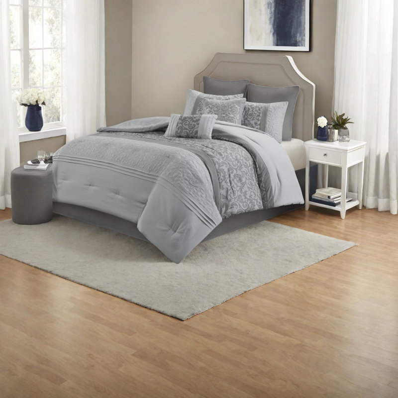 Elegant Cal King Bedding Set, Soft Polyester Comforter, Contemporary Bedroom Style