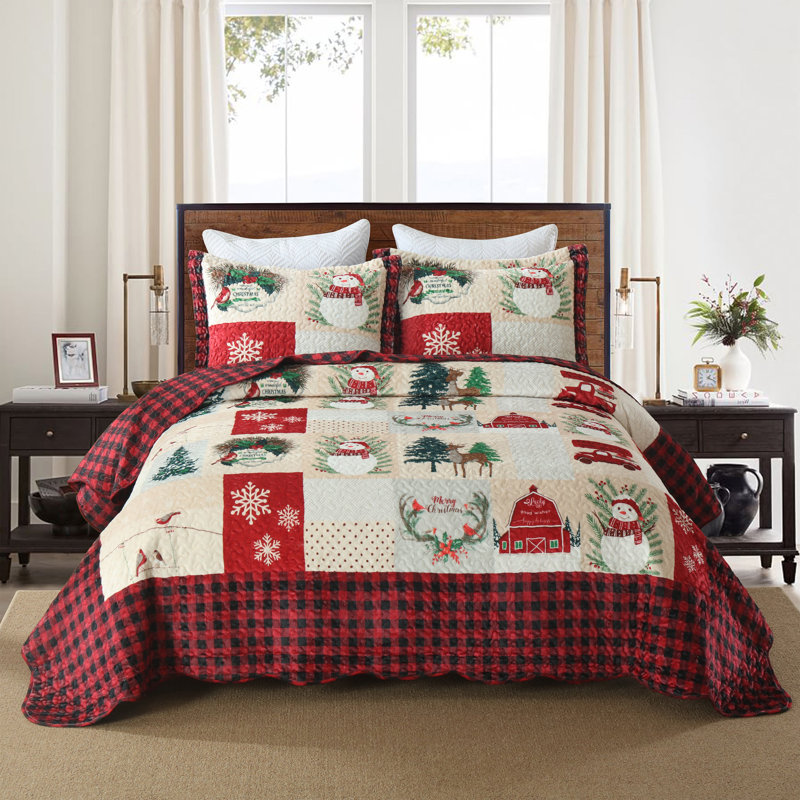 Queen Red Velvet Reversible Christmas Quilt Set