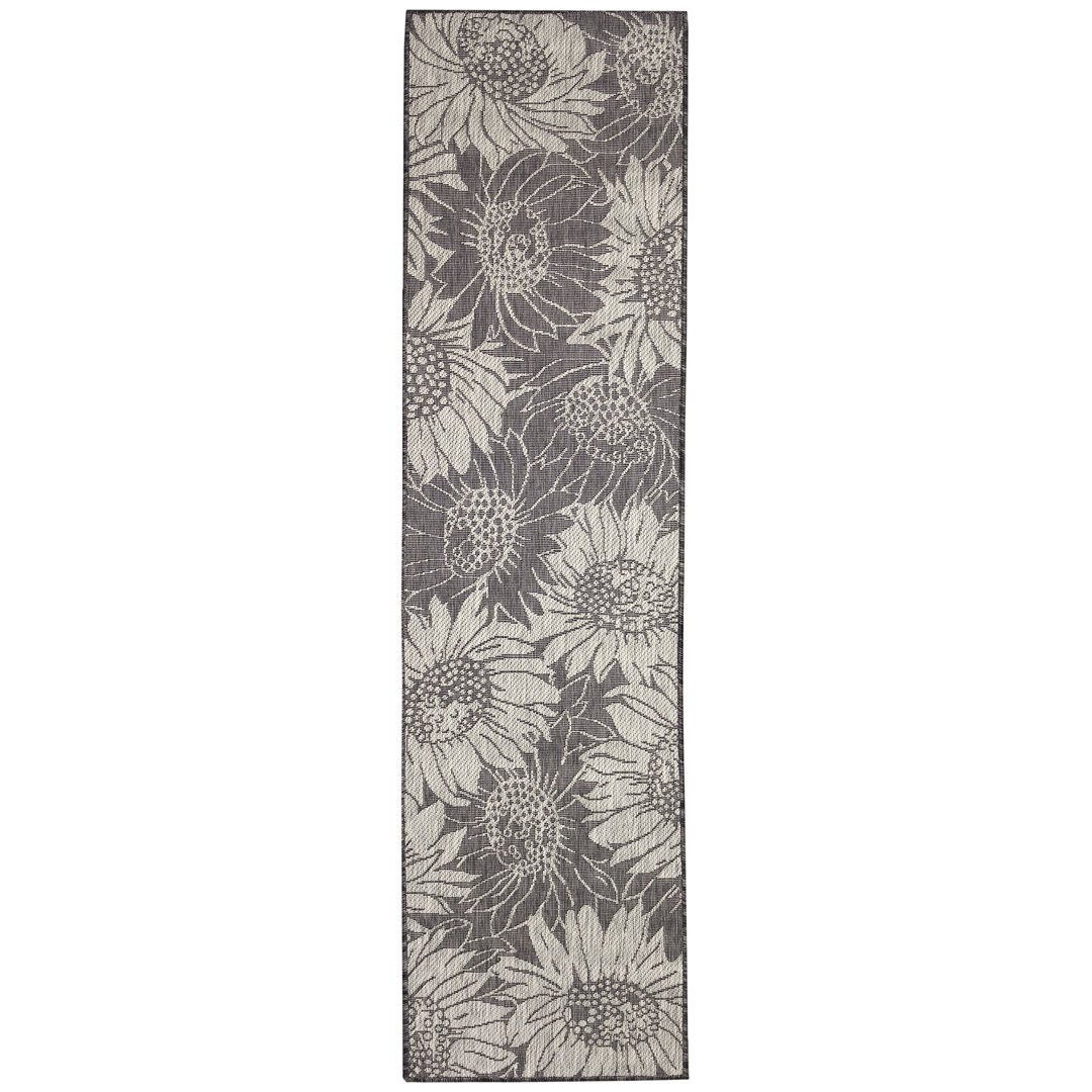 Rosalind Wheeler Carmel Sunflower Field Indoor/Outdoor Rug Black Rosalind Wheeler Rug 