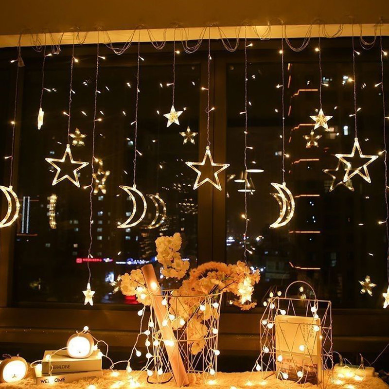 Hannie 2 - Bulb 138'' Plug-in LED Curtain String Light, Warm Colour