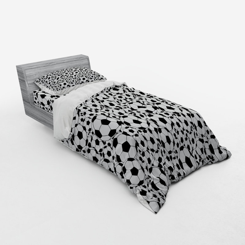 Soccer Polyester Duvet Cover, Twin Duvet Cover + 2 Additional Pieces