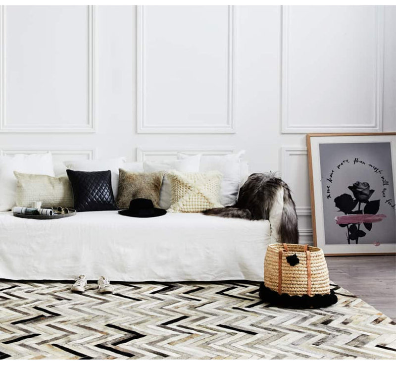Art Hide Cowhide Area Rug in Gray, Rectangle 9' x 12'