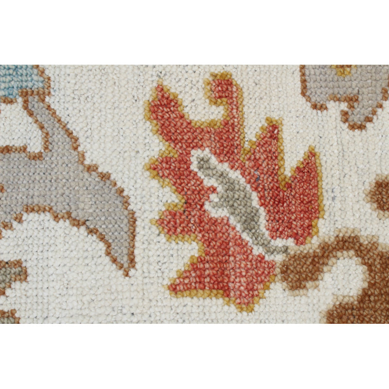 Tapis en laine noué à la main ivoire et rouille Oushak - motif floral traditionnel turc, Rectangulaire 8 pi x 10 pi