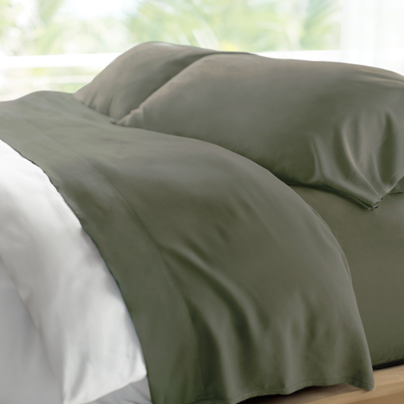 Cariloha Retreat 4-Piece Sateen Sheet Set | Lyocell Material | Breathable, Corner Straps, Extra soft & Cooling, Oasis Green