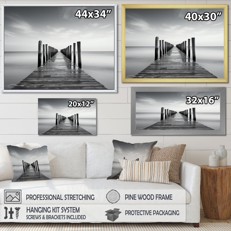 «Quam - Coastal Pier», reproduction d'art sur toile encadrée, H 30 po x l 40 po x P 1,5 po, Cadre flottant noir
