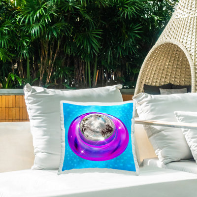 Coussin extérieur Disco Ball Pool Ring par Ziwei Li