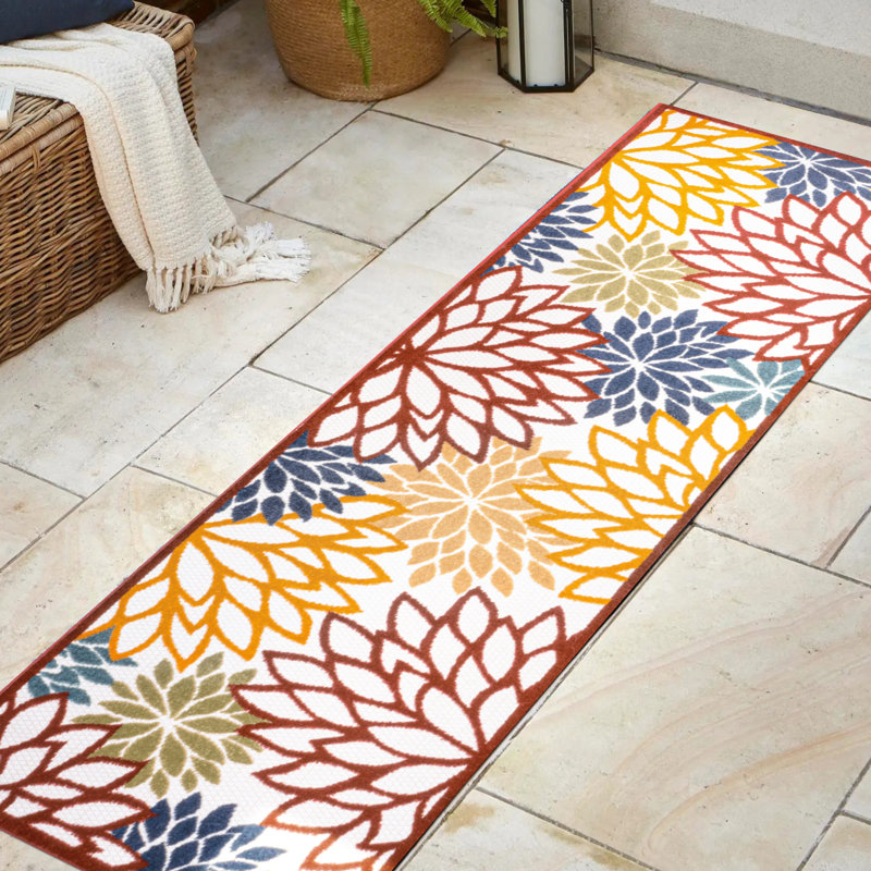 Rheanon Floral High-Low Cream/Red/Blue Indoor/Outdoor Rug, Runner 2'3" x 8'
