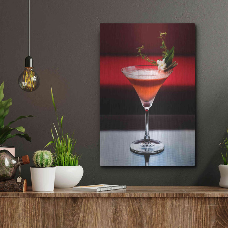 "Cocktail" par Luxe Metal Portfolio, H 16 po x l 12 po