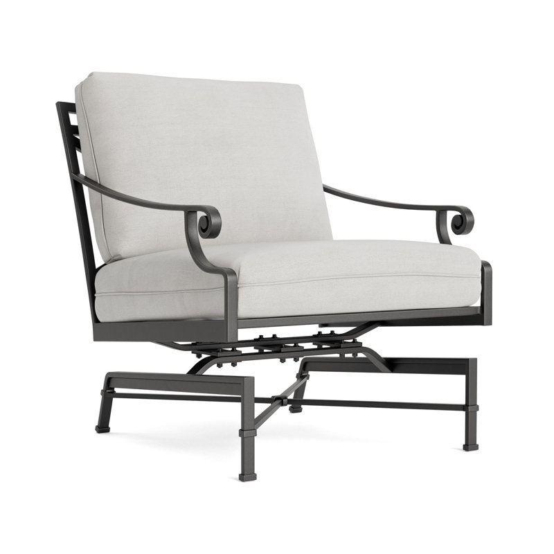 Venetian Outdoor Lounge Chair, Fusion Dove, Textured Pewter