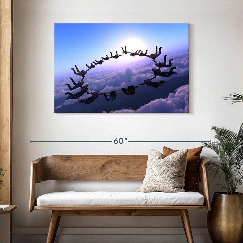 Sireci Extreme Skydiving, 30" H x 45" W