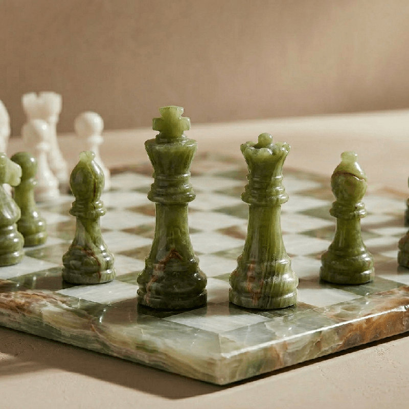 Jeu d'échecs en marbre, L 12 po x l 12 po x H 1 po, Onyx / blanc