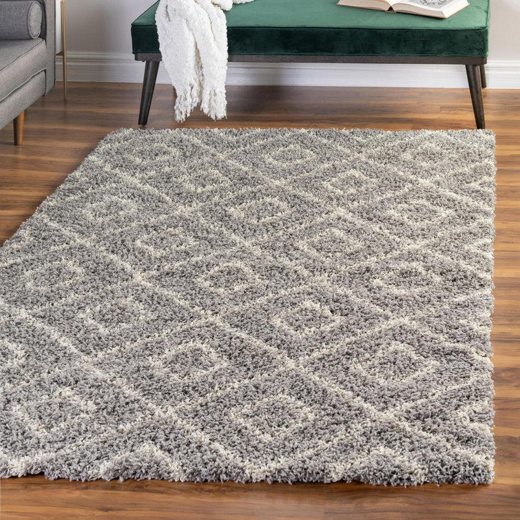 Azbill Geometric Indoor Rug