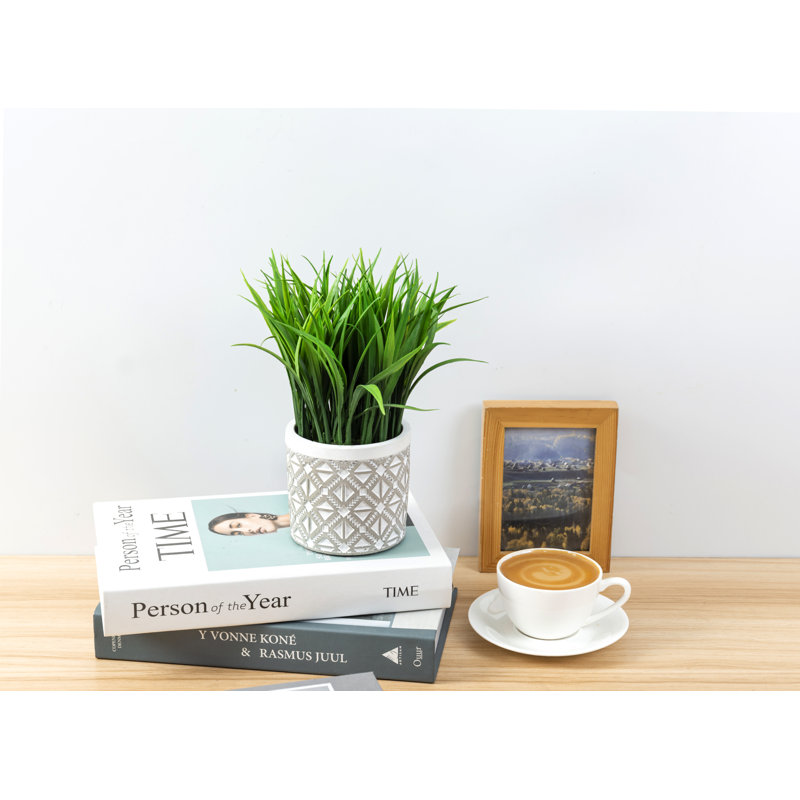 Herbe artificielle en pot 8,66 po