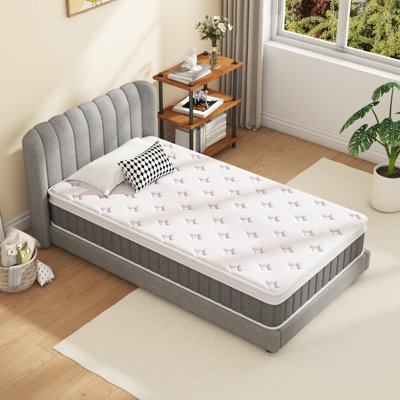 33cm Medium Gel Memory Foam Pocket Sprung 2500 Mattress