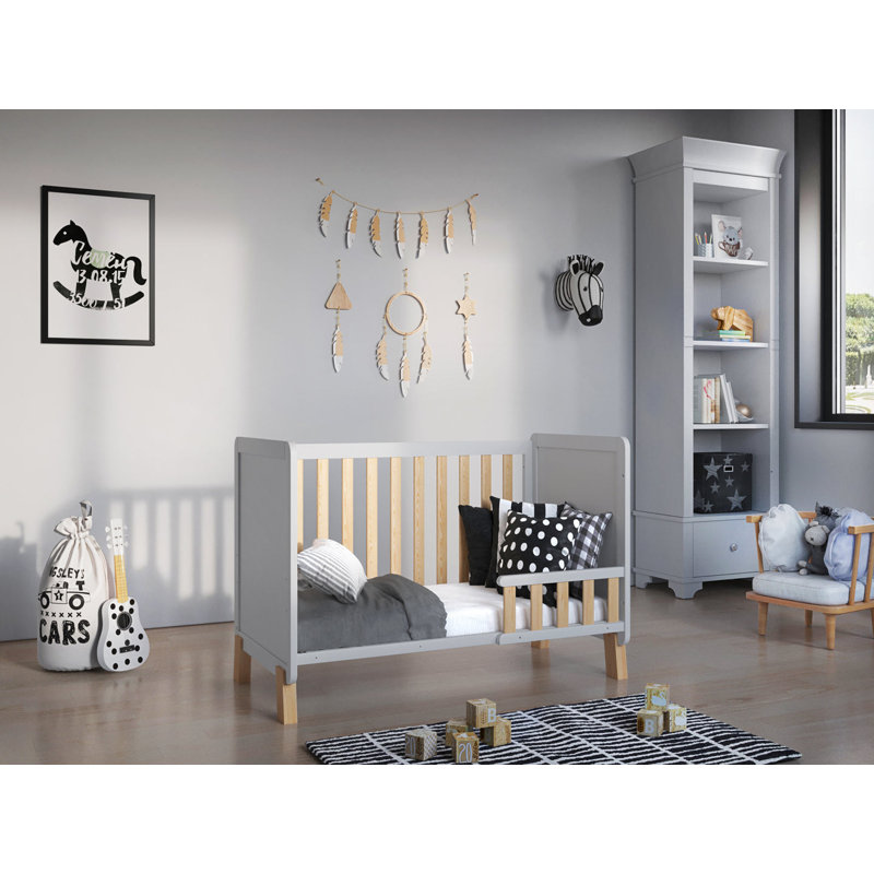 Kucera Cot Bed, White/Pine