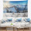 Paysage, matin ensoleillé dans la tapisserie des montagnes-28491531