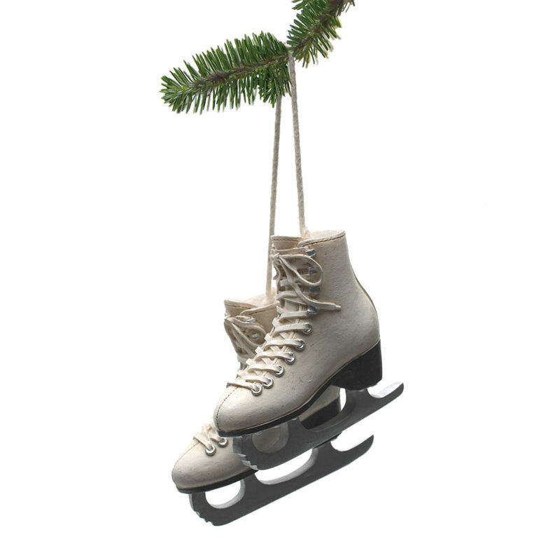 Ornement suspendu à patins
