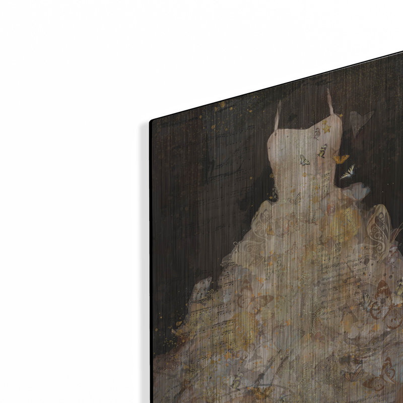 «Butterfly Dress» par Marta Wiley sur, H 16 po x l 12 po