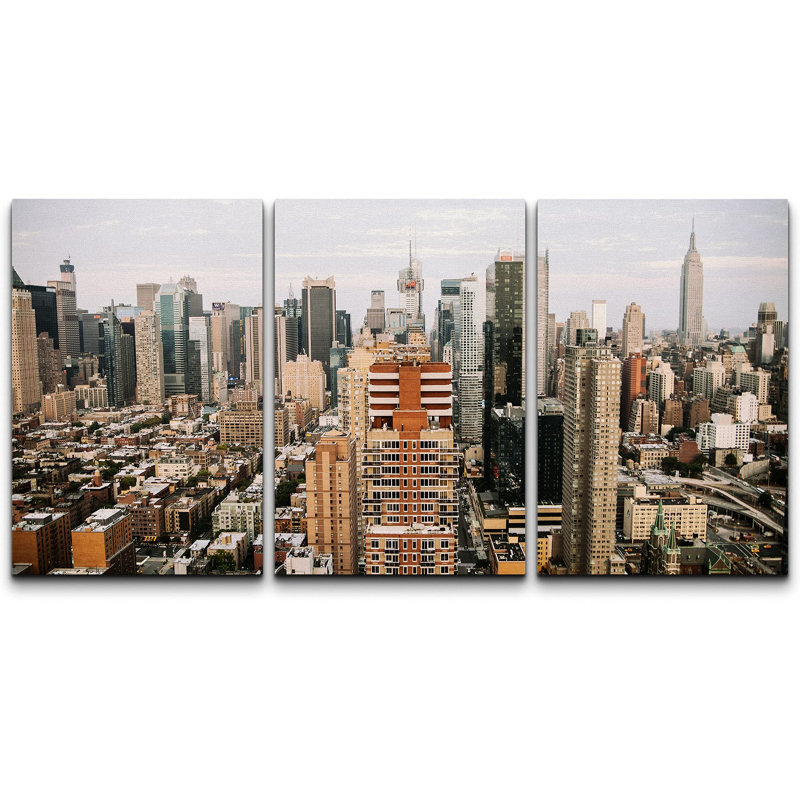 Vue aérienne de l'architecture de New York City - 3 pièces, H 24 po x l 48 po