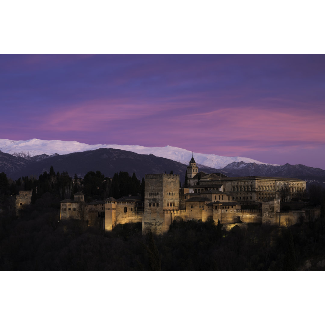 Alhambra bei Sonnenuntergang - Kunstdrucke auf Leinwand