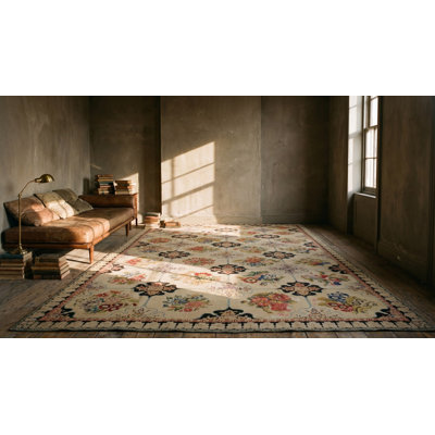 Tapis ivoire antique en laine taille pièce