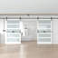 Porte de grange double en verre manufacturé avec ensemble de quincaillerie d'installation-113702837-122584538