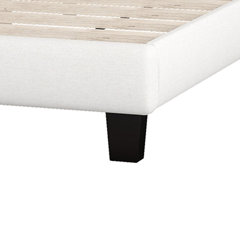 Grand lit plateforme tapissier beige avec tête de lit chic et coussin d'ameublement Graceful Saddle Curved & Design