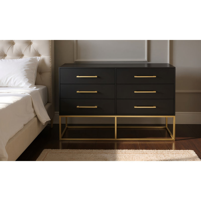 Commode l 6 po Yogyakarta, Noir