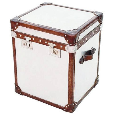 Malaga Accent Trunk