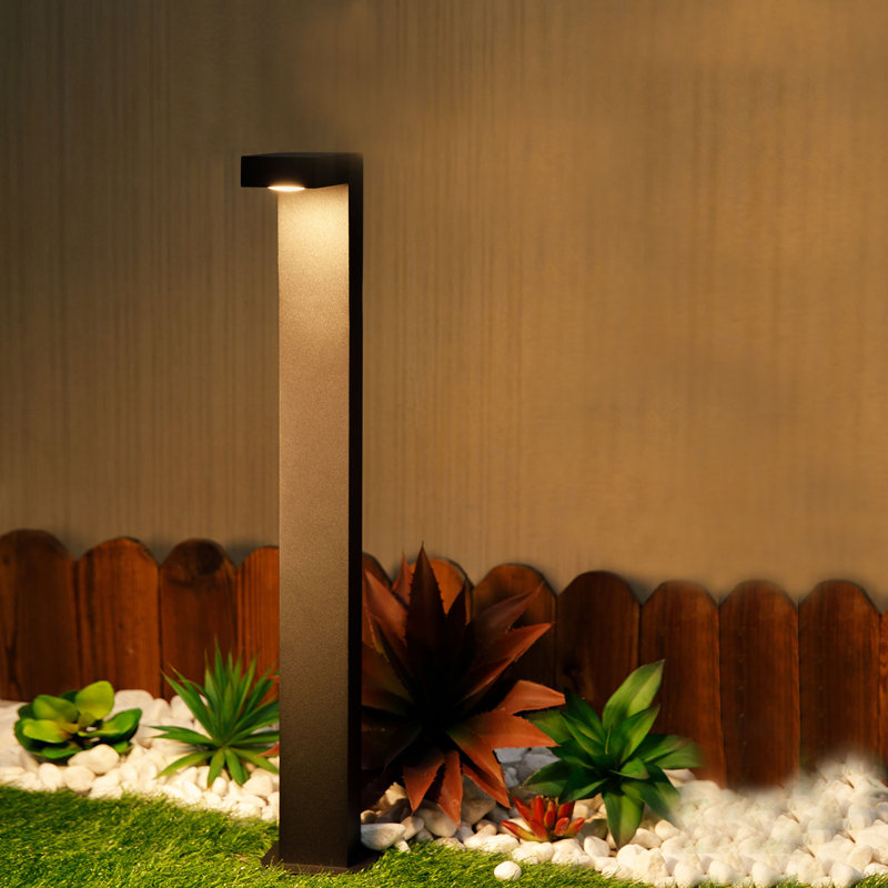 Éclairage de sentier extérieur à DEL avec éclairage de jardin carré de style européen moderne, H 25 po x l 6 po x P 4 po