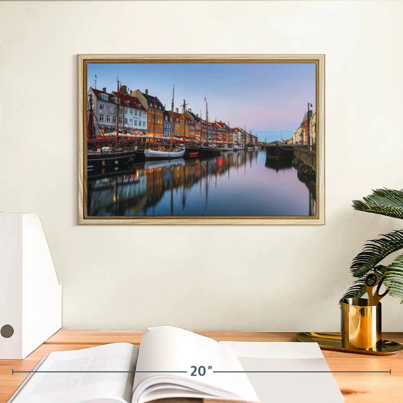 Nyhavn New Harbor, Cadre flottant en bois naturel, 13 po x 9 po
