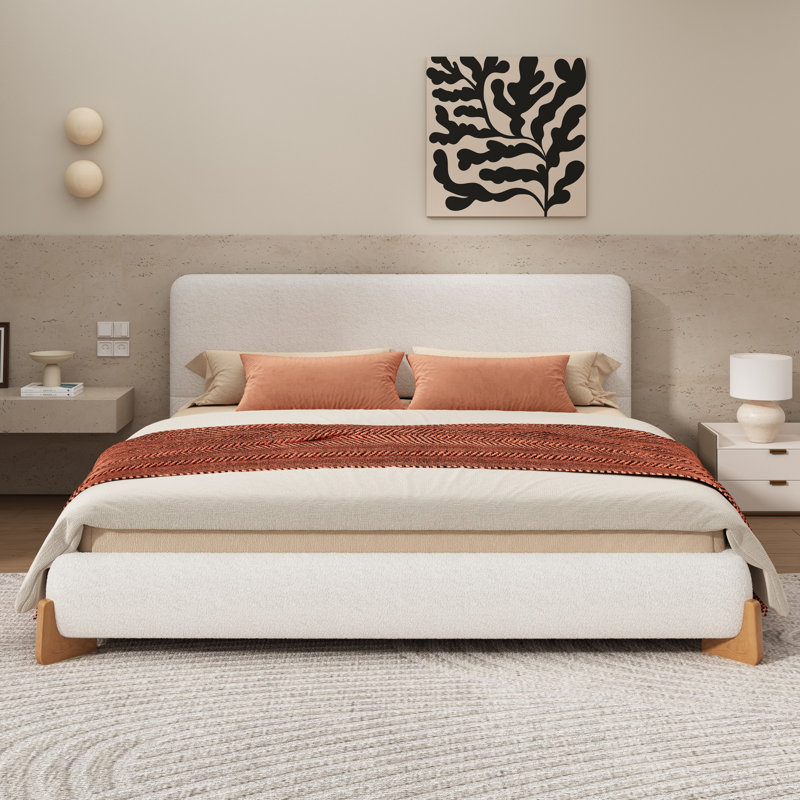 Élégant lit tapissier, une pièce maîtresse luxueuse et confortable, Très grand lit