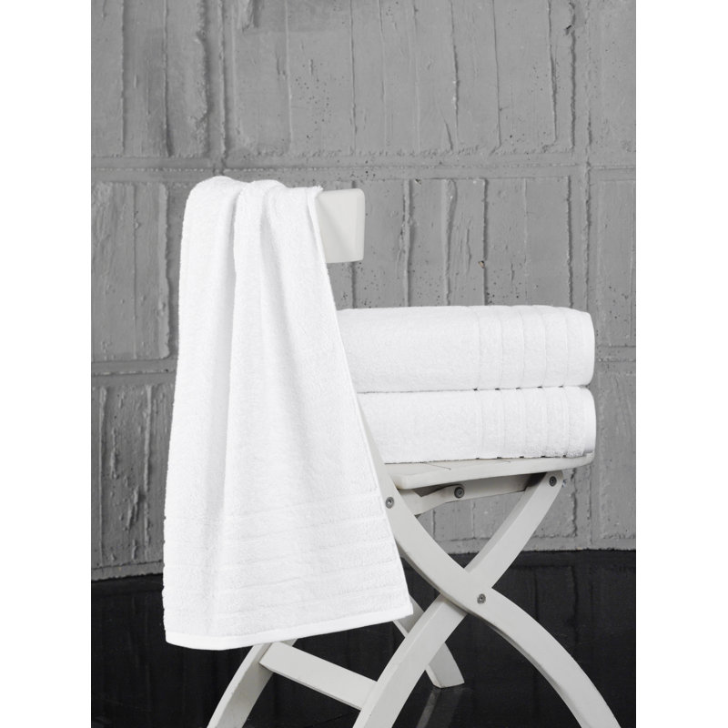 Shantae 56" L x 30" W 3-Piece Cotton Bath Towel Set, White