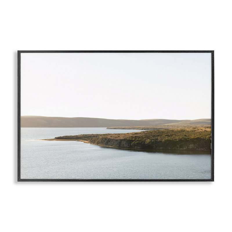 Estampe du Pacifique, estampe numérique par Crystal Lynn Collins, H 12 po x l 18 po, Giclée encadrée noir minuit