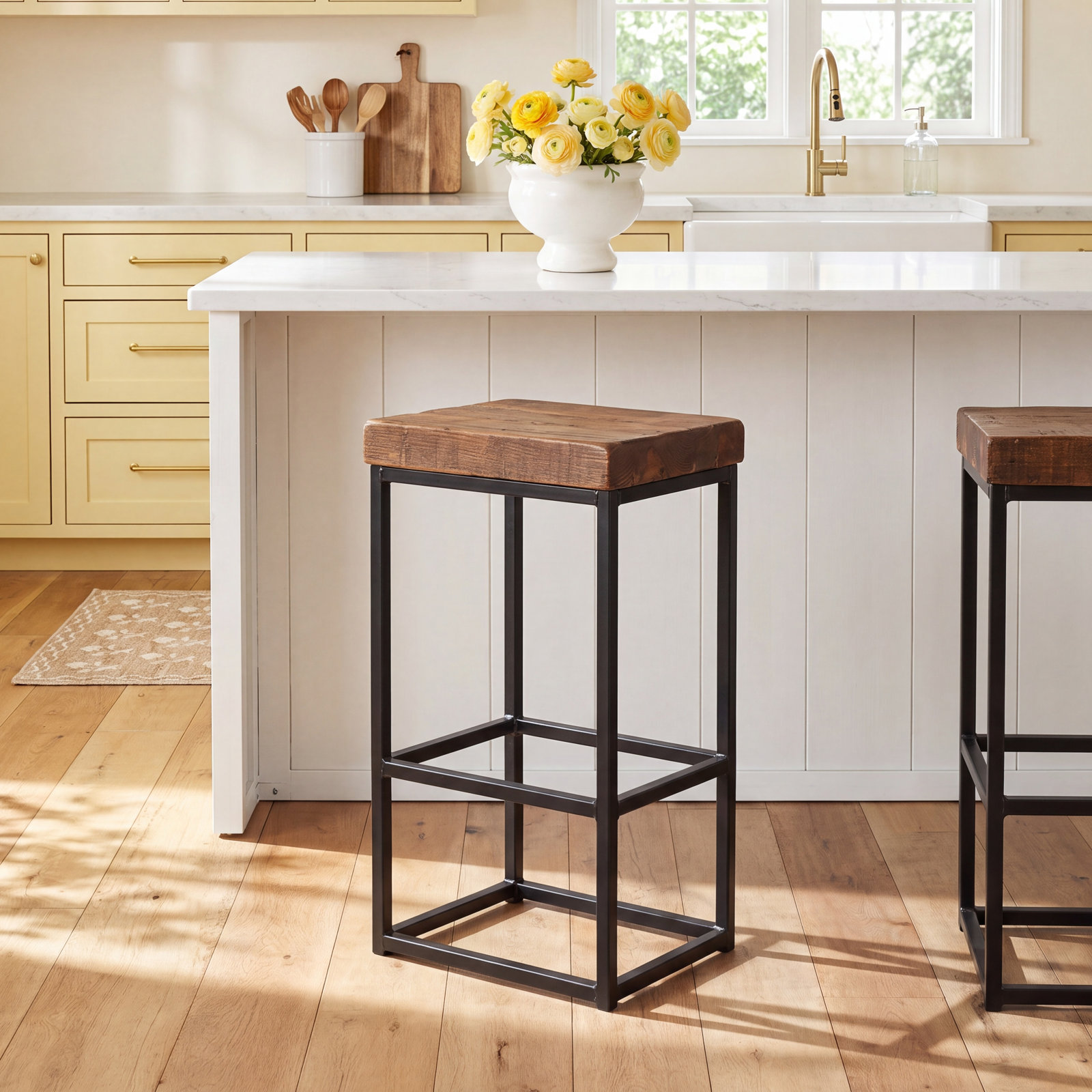 Hillsboro Bar Stool, Bar Stool (30" Seat Height)