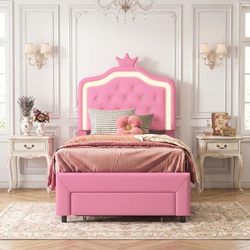 Bed, Pink
