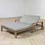 Lit de jour de patio en acacia avec coussins de 55,27 po de largeur Quilliams-1866776599