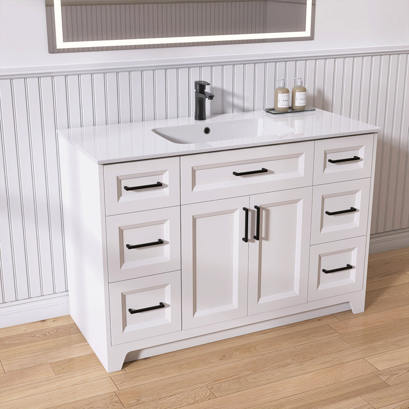 Ensemble de meuble-lavabo autoportant avec meuble-lavabo autoportant en bois massif Adelynna, Blanc