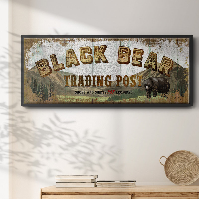 Black Bear Trading Post - Toile encadrée, H 20 po x l 50 po