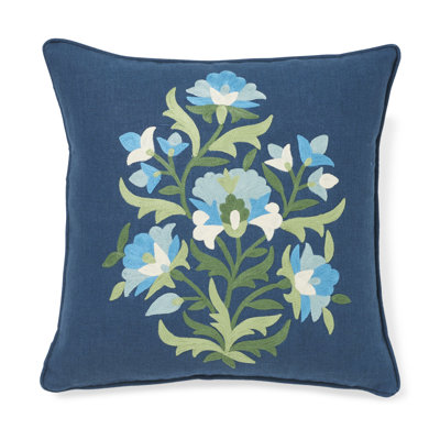 Antalya Medallian Pillow