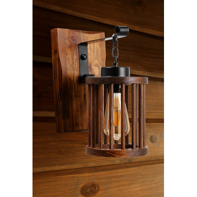 Lynnea Wood LED Wallchiere