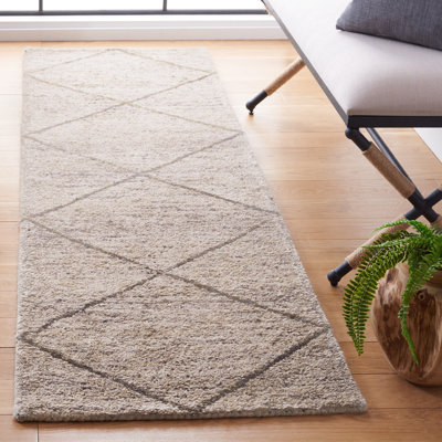 Moniz Hand Tufted Wool Geometric Rug