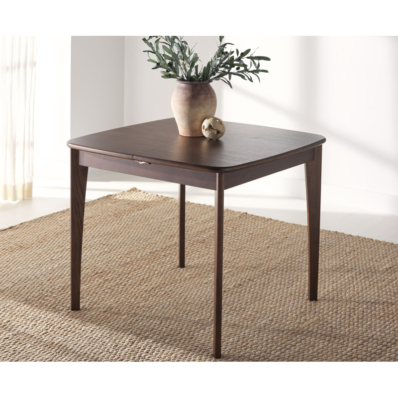 Jernard Extendable Dining Table, Oak