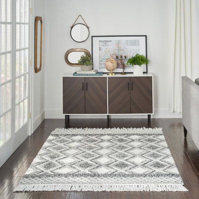 Leibowitz Geometric Indoor Rug