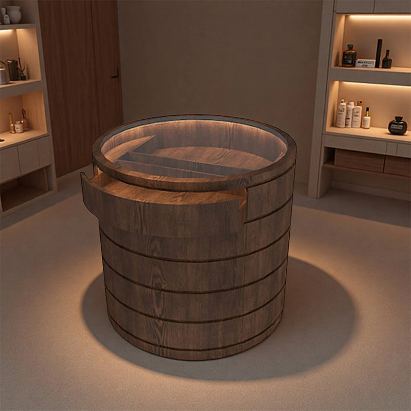 Vitrine élégante et rétro, idéale pour mettre en valeur des accessoires vestimentaires et des articles raffinés. Le design est simple et beau