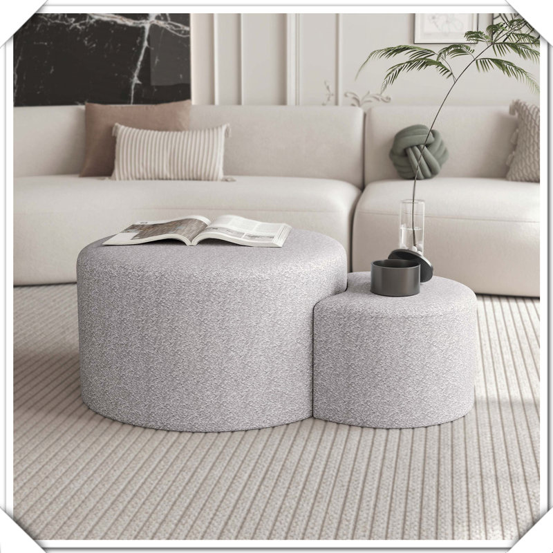 Ensemble de tables basses rembourrées avec repose-pieds et repose-pieds